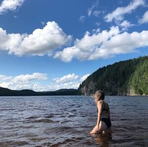 Meet your Posher, Véronik